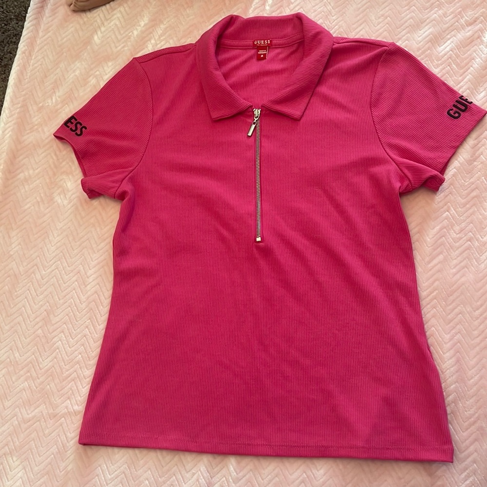 Pink guess with zipper